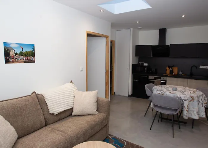 Appart Hotel Coutances Apartment *